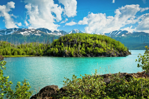 Best Lakes to Visit in Alaska