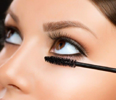 Best Drugstore Mascaras for Long, Lush and Clump-Free Lashes