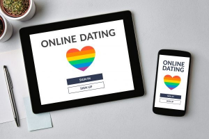 Best Gay and LGBTQ+ Dating Sites and Apps