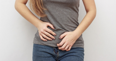 Best Herbs and Natural Supplements for UTIs