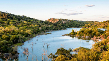 Best Lakes to Visit in Zimbabwe