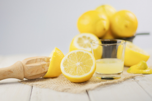 Best Substitutes for Lemon Juice in Baking and Cooking