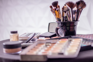 Best Websites for Cosmetic Review