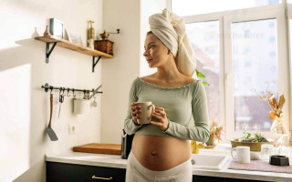 Foods to Avoid Eating While Pregnant