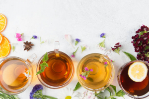 Best Herbal Teas to Help Reduce Bloating
