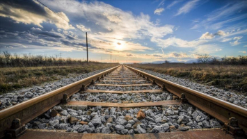 Longest Railway Networks