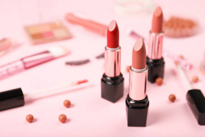 Luxury Lipstick Brands in France You Must Know