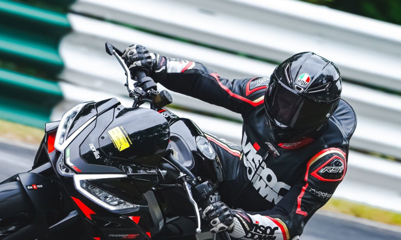 Top 8 Best Motorcycle Clothing Brands - toplist.info