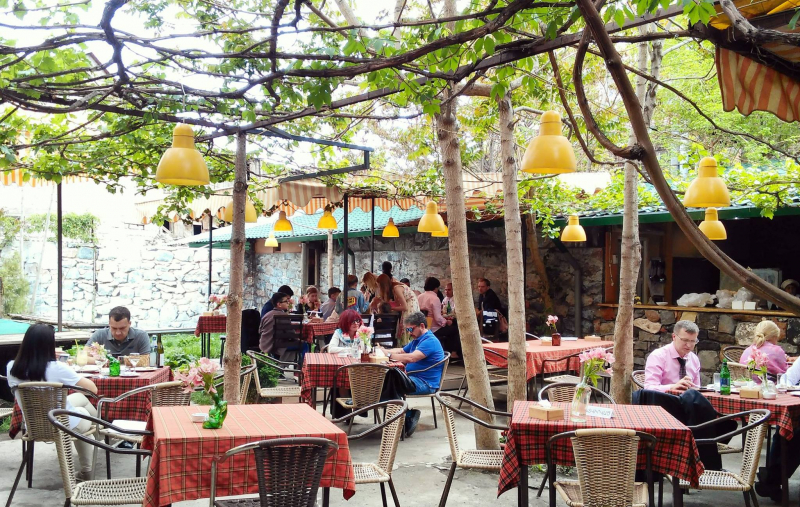 Facebook: Abovyan 12 / Cafe Restaurant
