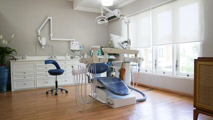 Aesthetic Dental Center, https://www.aestheticdentalcenter.com/