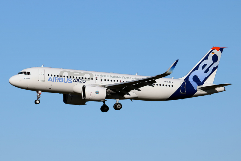 Photo by Pedro Aragão on  Wikimedia Commons (https://commons.wikimedia.org/wiki/File:Airbus_A320-271N_NEO_D-AVVA.jpg)