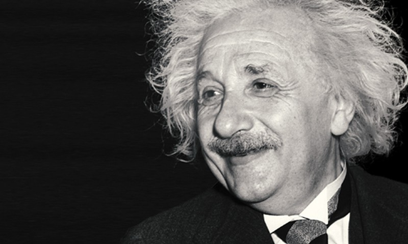 Photo:  VnExpress - Albert Einstein
