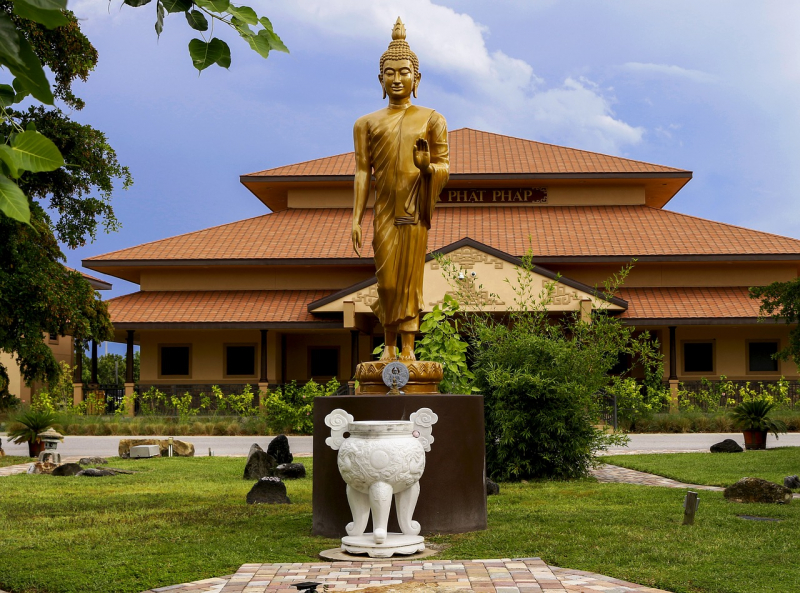 Photo on Needpix.com (https://www.needpix.com/photo/download/835189/buddhist-center-buddhism-buddha-gold-buddha-temple-statue-spirituality-free-pictures-free-photos)