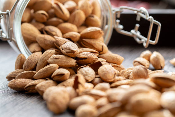 Almonds add Benefits to Blood Pressure Levels