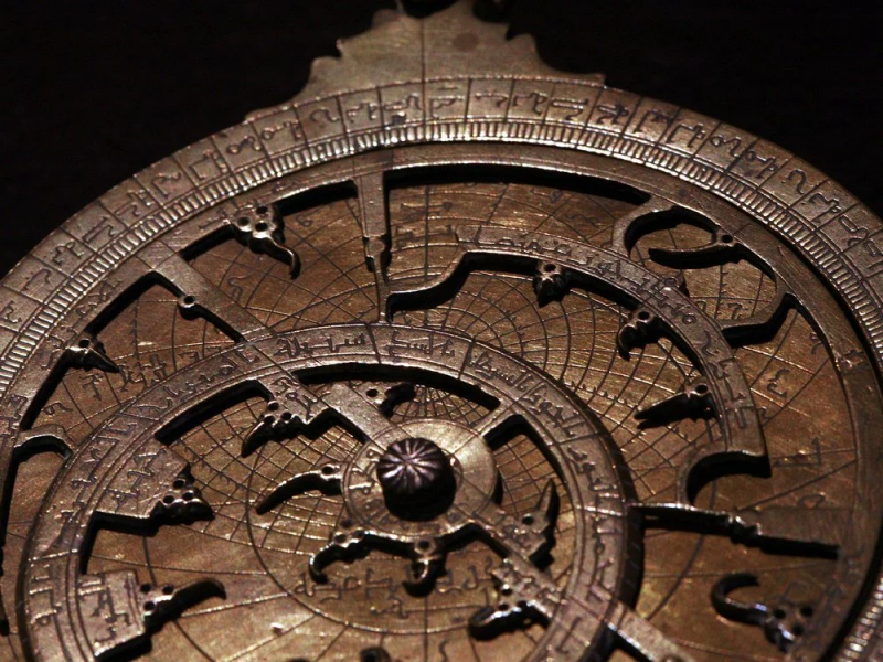 Photo:  Smithsonian Magazine - Astrolabe