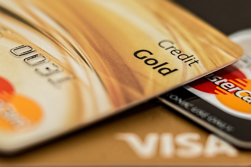 Photo by Pixabay: https://www.pexels.com/photo/close-up-photo-of-credit-cards-164501/
