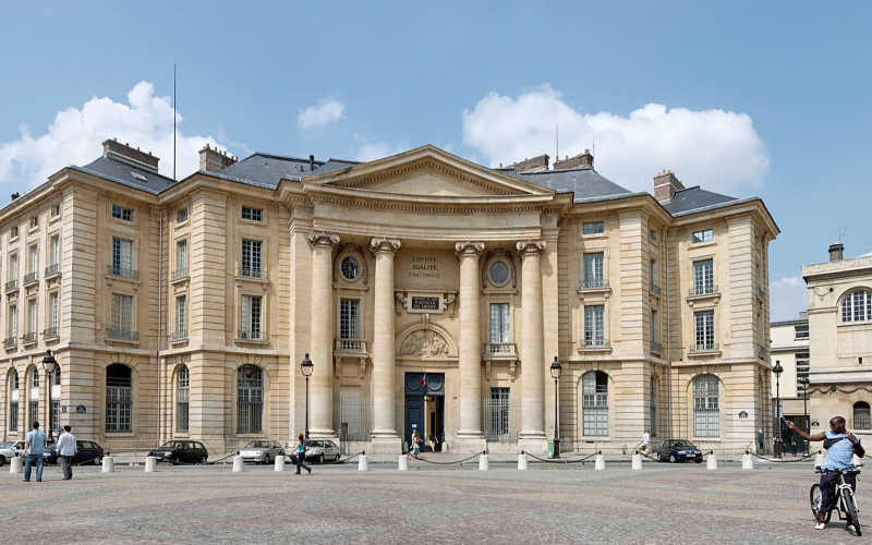 Top 10 Best Global Universities In France - Toplist.info