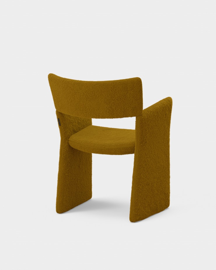 Screenshot of https://massproductions.se/product/crown-armchair-custom/