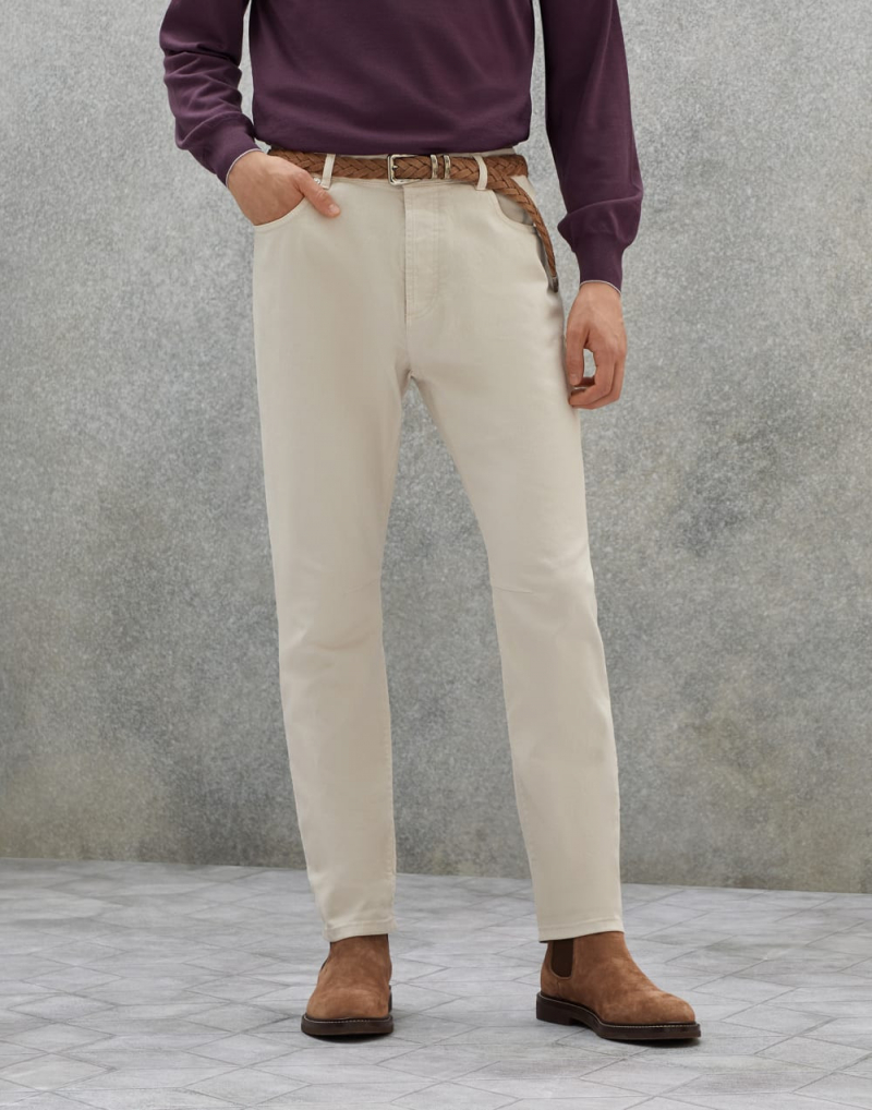 Screenshot of https://shop.brunellocucinelli.com/en-us/men/ready-to-wear/denim/dyed-denim-trousers-232M277PX1290.html