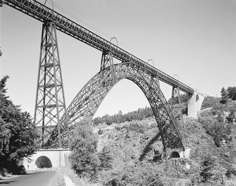 Photo: The Garabit Viaduct - britannica.com