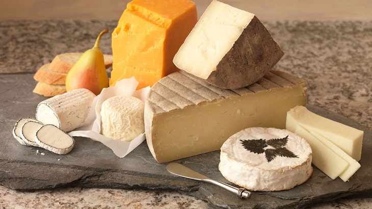 ﻿Large portions of cheese put you at a higher risk of heart disease