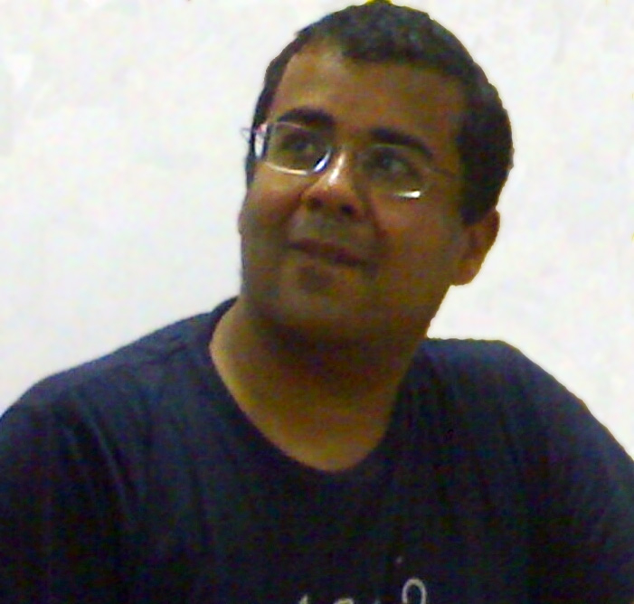 Photo on  Wikimedia Commons (https://commons.wikimedia.org/wiki/File:Chetan_bhagat.jpg)