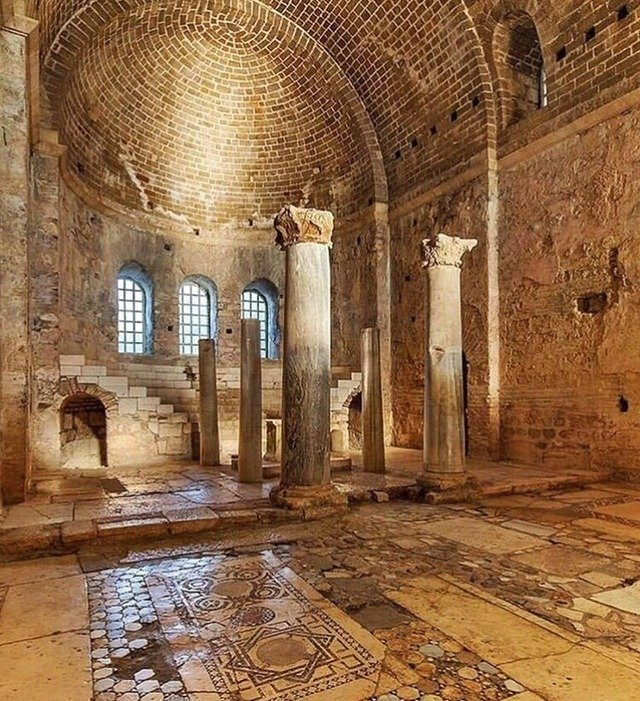 The Church of Saint Nicholas in Demre may not be the most interesting building from the outside, it has a fascinating interior and an even more fascinating history - Source: Twitter