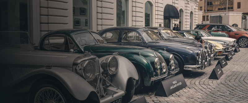 Photo: classiccars.lk