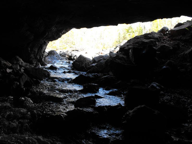 Photo: https://trailpeak.com/trails/corner-brook-caves-near-corner-brook-nf-5912