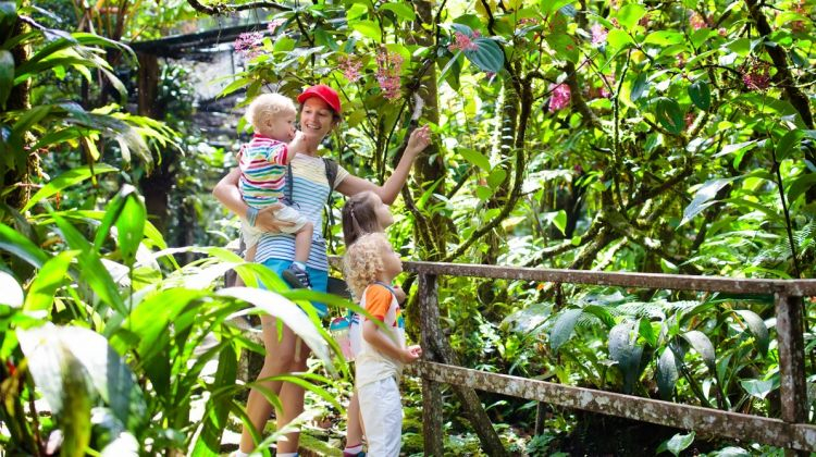 Costa Rica Family Adventures is a family-owned and operated tourism company with over 20 years of experience. Photo: bookmundi.com