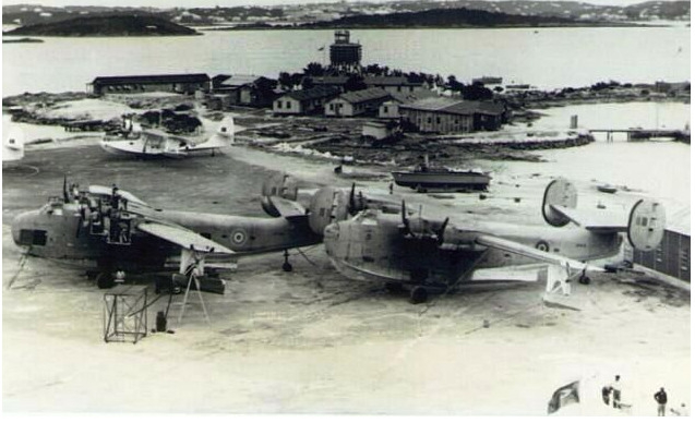 Royal Air Force at Darrell's Island, Bermuda. During the world war - Photo: https://www.reddit.com/