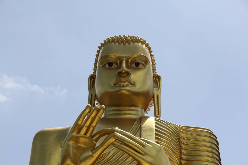 Photo on Needpix.com (https://www.needpix.com/photo/721287/sri-lanka-meditation-buddhism-meditate-asia-religion-divinity-buddhist-travel)