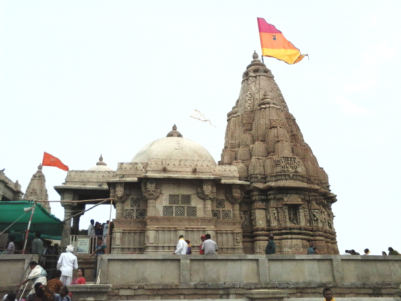Rukmini Devi temple, Dwarka, Gujarat. Image from https://upload.wikimedia.org/wikipedia/commons/b/b1/Rukmini_Devi_temple%2C_Dwarka%2C_Gujarat.jpg