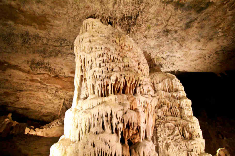 Fantastic Caverns