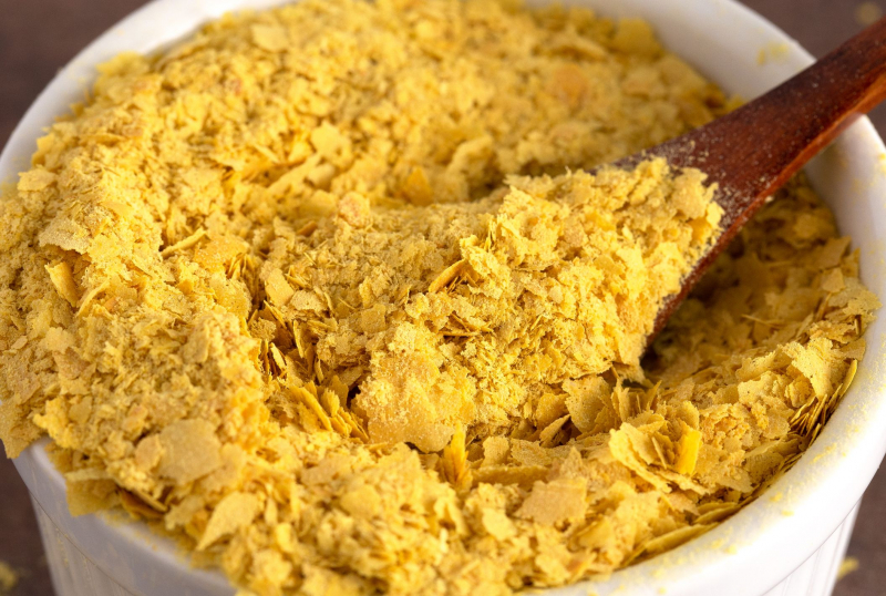 Fortified nutritional yeast