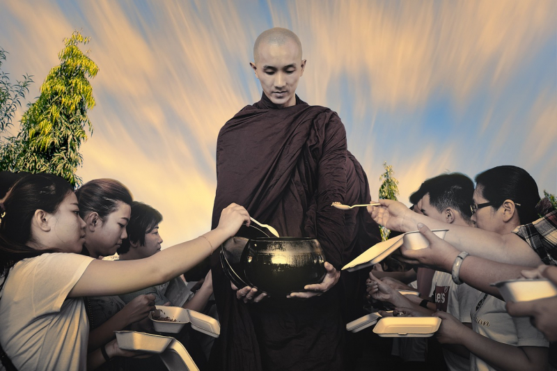 Photo on Pixabay (https://pixabay.com/photos/monk-buddhist-theravada-religious-5780622/)