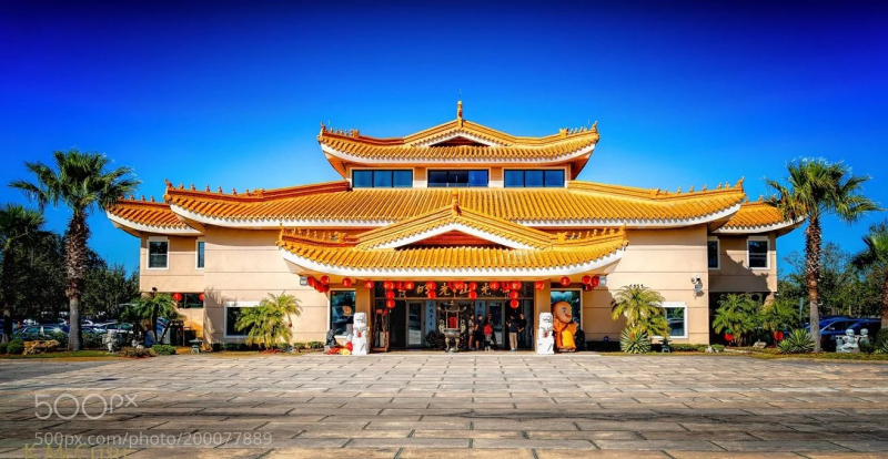 Screenshot of https://en.advisor.travel/poi/Guang-Ming-Temple-6794