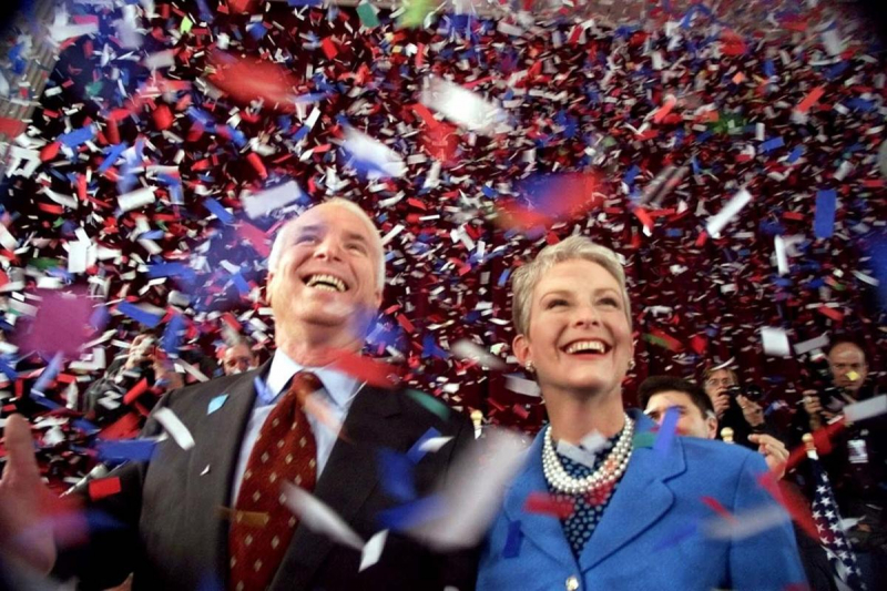 Photo: 2000 Presidential Campaign - johnmccain