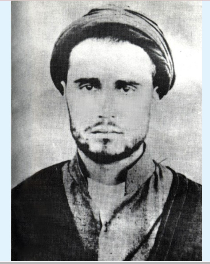 Ayatollah Khomeini in his youth - Photo: en.imam-khomeini.ir