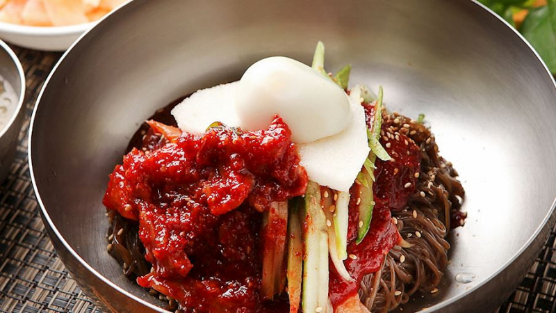 https://www.tasteatlas.com/most-popular-food-in-north-korea