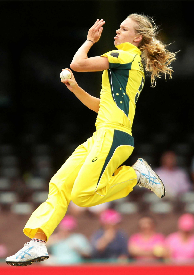https://www.sunshinecoastdaily.com.au/news/womens-cricket-is-picking-up-pace