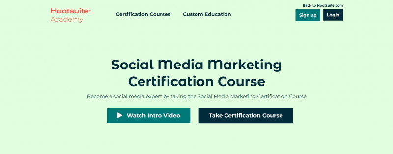 Screenshot of https://education.hootsuite.com/courses/social-marketing-certification