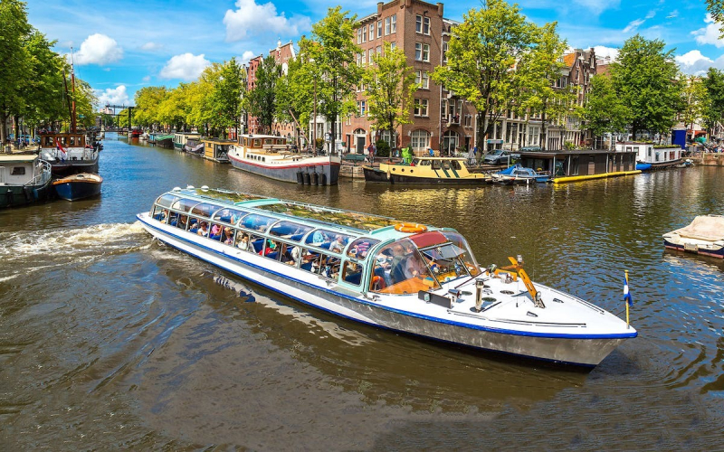 Hop aboard a Canal Cruise
