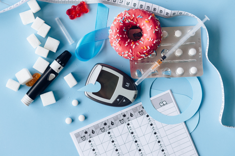 Photo by Nataliya Vaitkevich: https://www.pexels.com/photo/blood-sugar-meter-and-medication-on-the-blue-background-6942015/