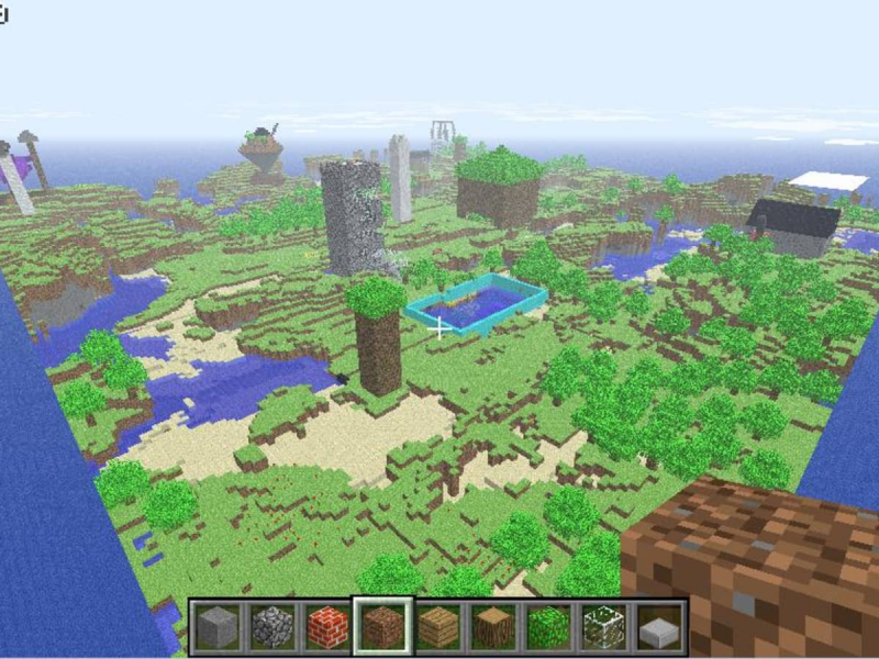 Screenshots via minecraftmaps.com