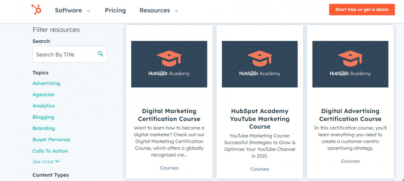 Screenshot of https://www.hubspot.com/resources/courses/social-media