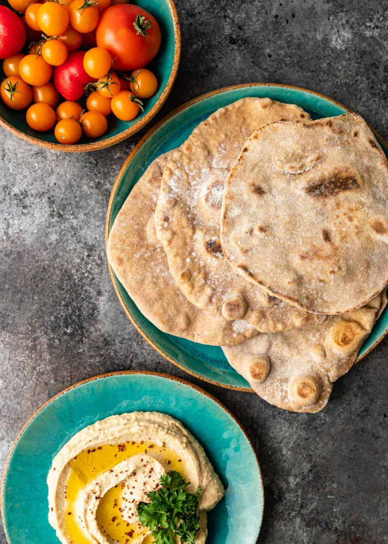 Hummus with Khubz. Photo: silkroadrecipes.com