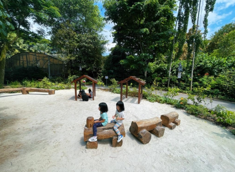 Jacob Ballas Children’s Garden, https://www.sunnycitykids.com/activities/jacob-ballas-childrens-garden