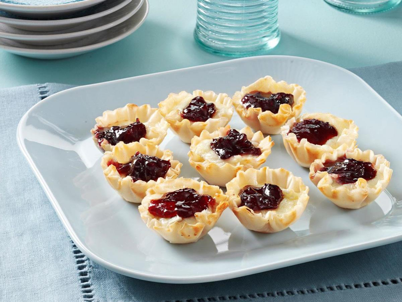 Jammy Brie Cups