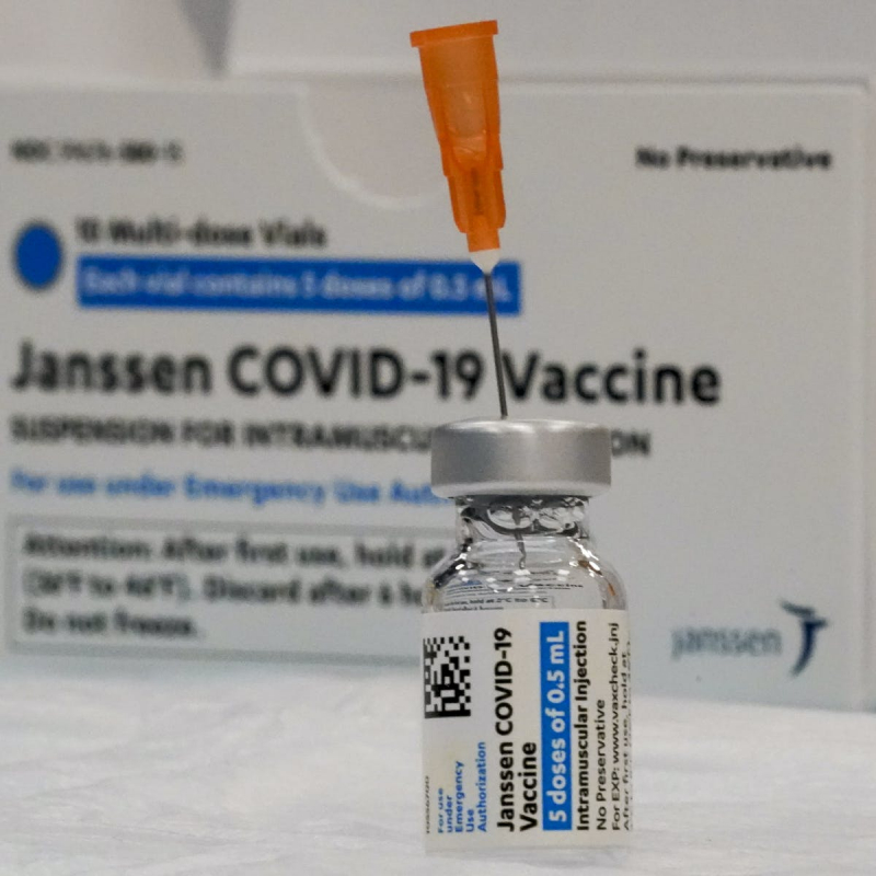 Johnson & Johnson Single-Shot COVID-19 Vaccine (photo:https://theconversation.com/)